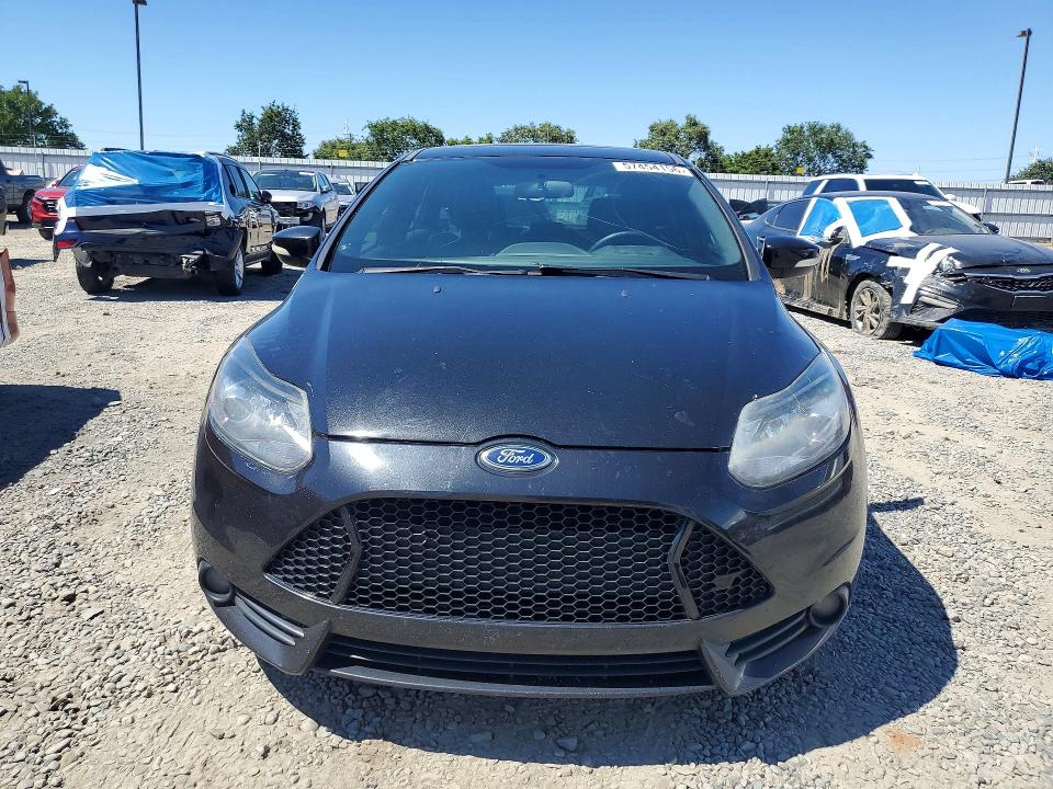 2014 Ford Focus VIN 1FADP3L94EL402625 COPART salvage auction — NORMAL WEAR, Mt - Dis/Dlr/Exp Only Clean Title (P), sold $2,050 on 2026-07-02 (photo 5)