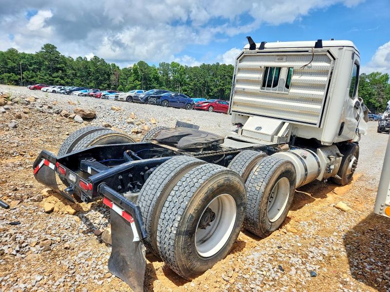 2024 Freightliner Cascadia 126 VIN 3AKJHLDV4RSVK2899 COPART salvage auction — ROLLOVER, AZ - CERT OF TITLE - SALVAGE, sold $13,500 on 2026-07-09 (photo 4)