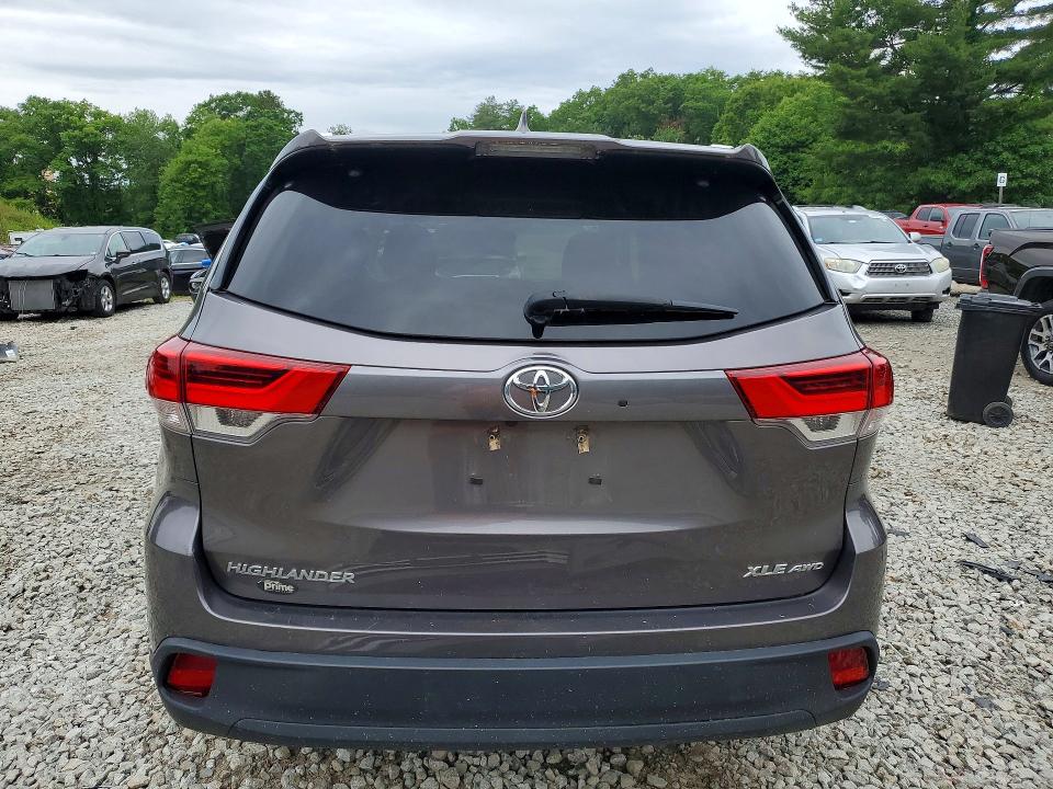 2019 Toyota Highlander VIN 5TDJZRFH1KS700363 COPART salvage auction — FRONT END, MA - CERT OF TITLE-SALVAGE (P), sold $375 on 2026-07-23 (photo 6)