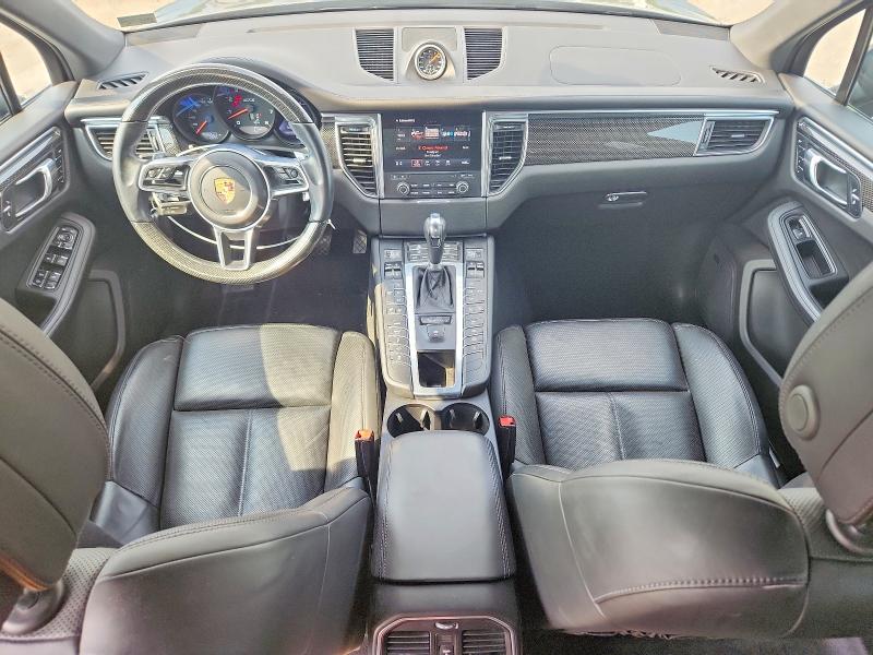 2017 Porsche Macan VIN WP1AG2A56HLB54257 COPART salvage auction — REAR END, VA - CERT OF TITLE - SALVAGE, sold $10,000 on 2026-07-22 (photo 8)