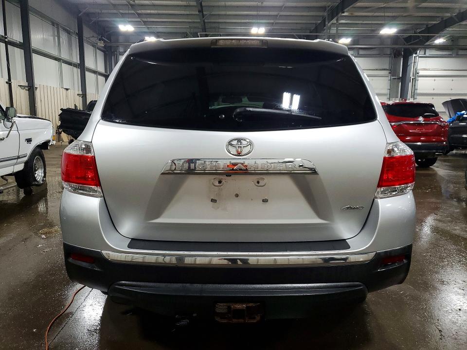 2013 Toyota Highlander VIN 5TDDK3EH8DS216015 COPART salvage auction — FRONT END, Mn - Cert Of Title-Prior Salvage, sold $2,600 on 2026-07-21 (photo 6)