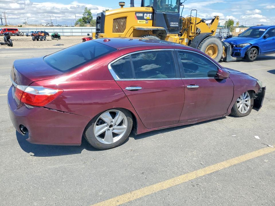 2015 Honda Accord VIN 1HGCR2F89FA151743 COPART salvage auction — FRONT END, Id - Certificate Of Title, sold $2,100 on 2026-07-02 (photo 3)
