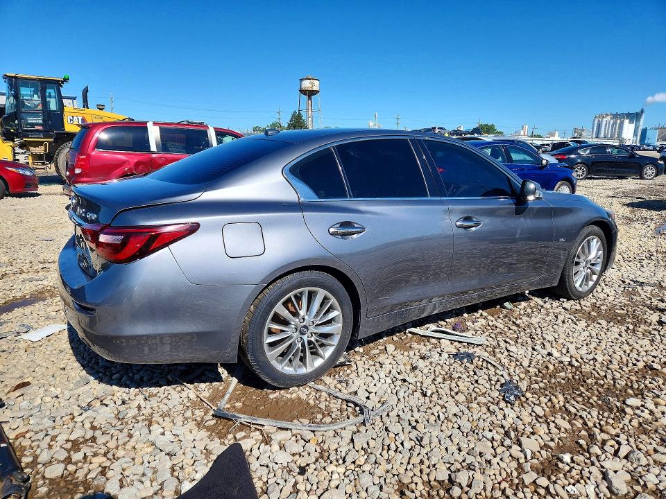 2018 Infiniti VIN JN1EV7AP1JM358202 COPART salvage auction — WATER/FLOOD, Il - Salvage Cert-Flood, sold $600 on 2026-07-17 (photo 3)