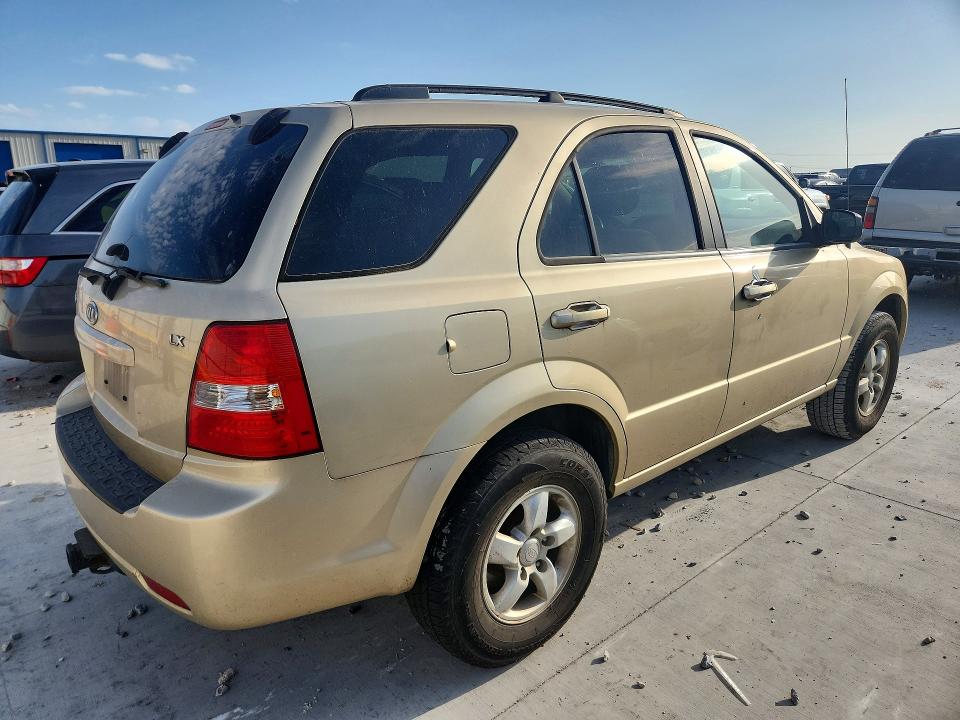 2009 Kia Sorento VIN KNDJD735295896150 COPART salvage auction — MINOR DENT/SCRATCHES, TX - CERTIFICATE OF TITLE, sold $175 on 2026-07-31 (photo 3)