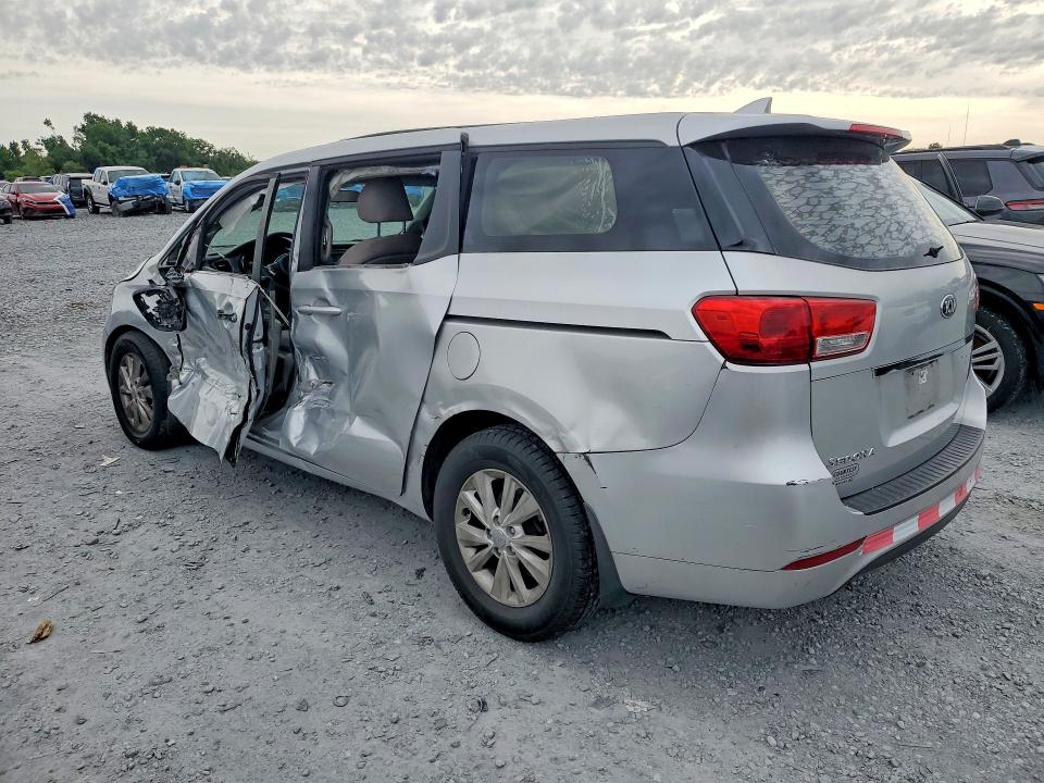 2016 Kia SEDONA VIN KNDMA5C19G6206506 COPART salvage auction — SIDE, Fl - Cert Of Title Slvg Rebuildable, sold $1,300 on 2026-07-07 (photo 2)