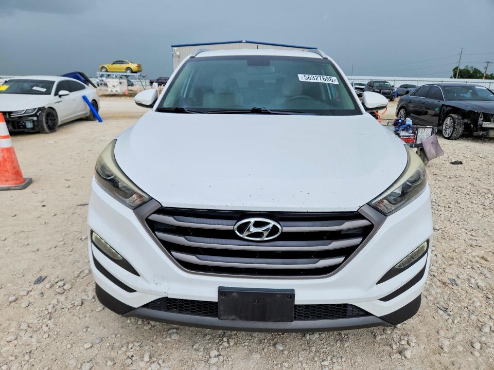 2016 Hyundai Tucson VIN KM8J33A20GU069010 COPART salvage auction — MECHANICAL, TX - CERTIFICATE OF TITLE, sold $1,350 on 2026-07-02 (photo 5)