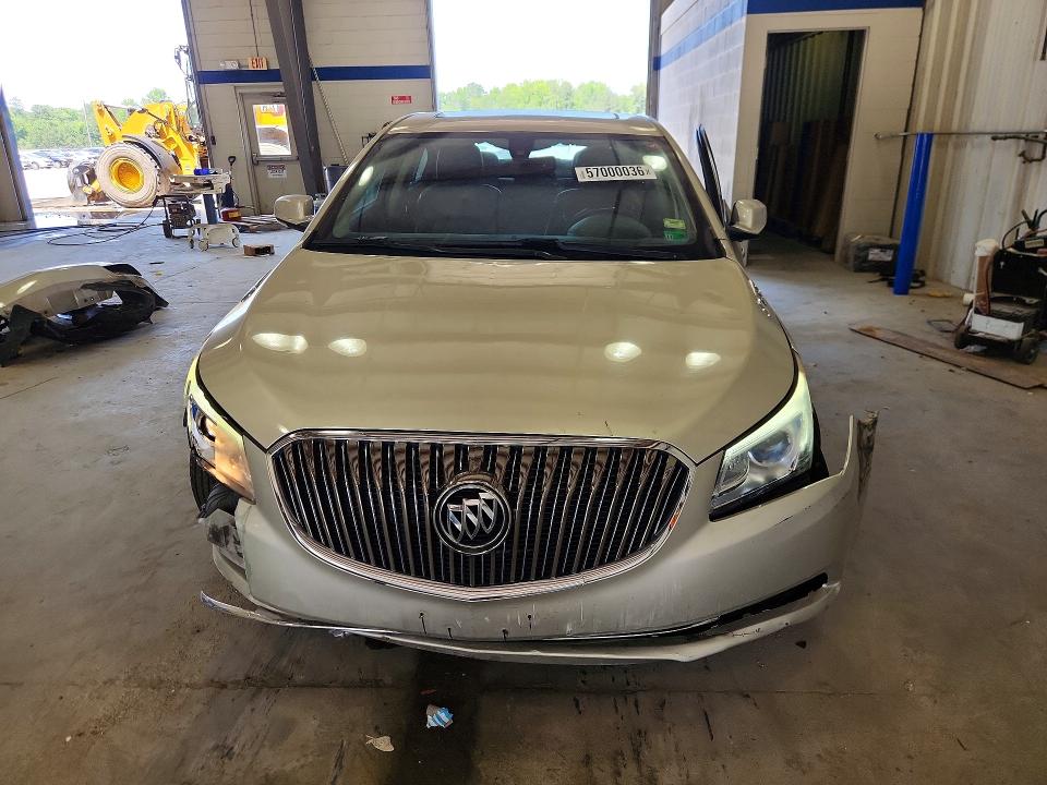 2016 Buick . VIN 1G4GB5G36GF114562 COPART salvage auction — FRONT END, VA - CERT OF TITLE - SALVAGE, sold $425 on 2026-07-02 (photo 5)
