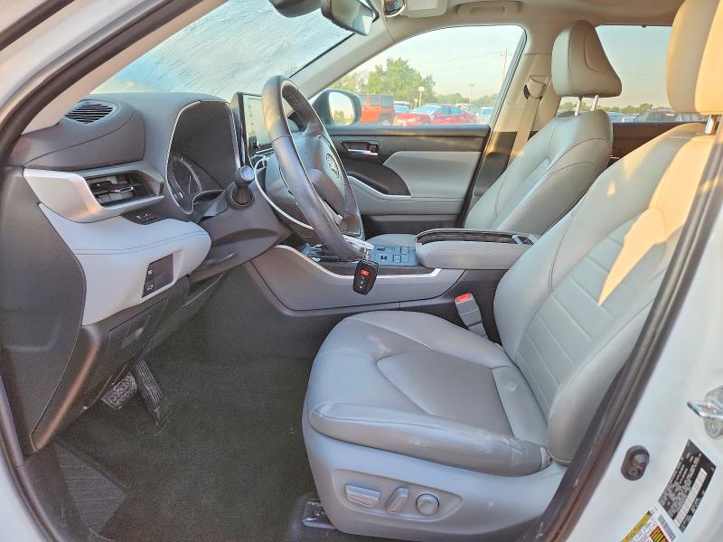 2022 Toyota Highlander VIN 5TDHZRBH2NS253762 COPART salvage auction — HAIL, Mo - Salvage Certificate Of Title, sold $22,100 on 2026-07-29 (photo 7)