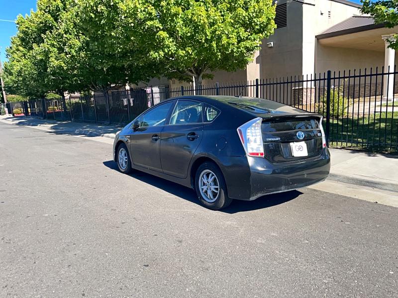 2010 Toyota Prius VIN JTDKN3DU8A5175870 COPART salvage auction — SIDE, CA - DIS/DLR/EXP ONLY CLEAN TITLE (P), sold $1,650 on 2026-07-28 (photo 3)