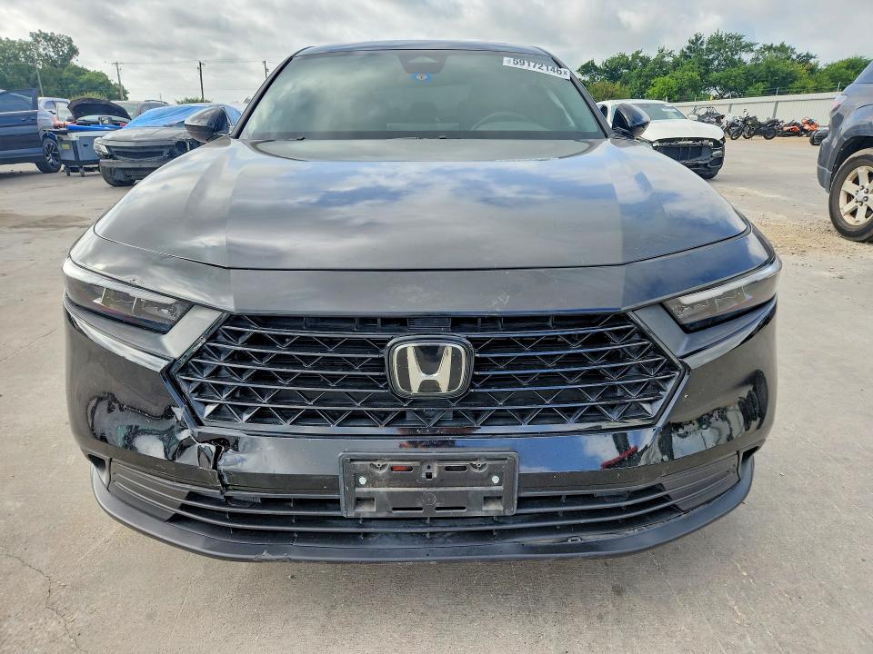 2023 Honda Accord VIN 1HGCY2F58PA016523 COPART salvage auction — SIDE, Tx - Salvage Vehicle Title, sold $8,600 on 2026-07-30 (photo 5)