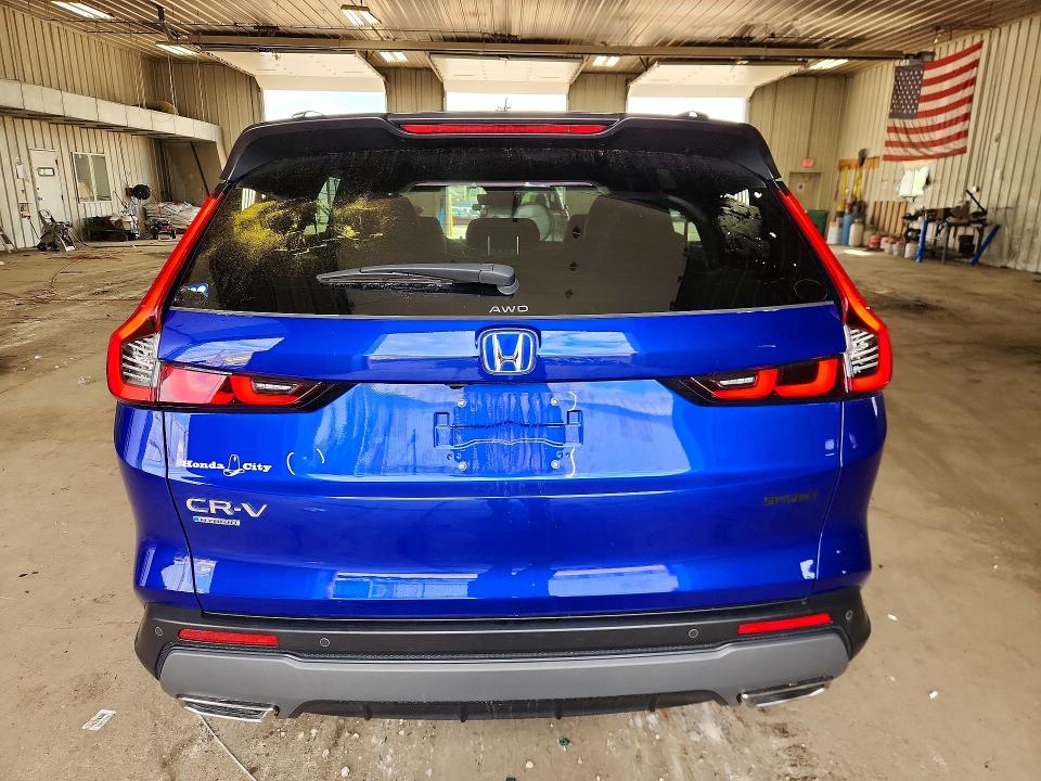 2024 Honda VIN 7FARS6H82RE047998 COPART salvage auction — VANDALISM, WI - CERT OF TITLE-SALVAGE VEHICLE, sold $18,600 on 2026-07-06 (photo 6)