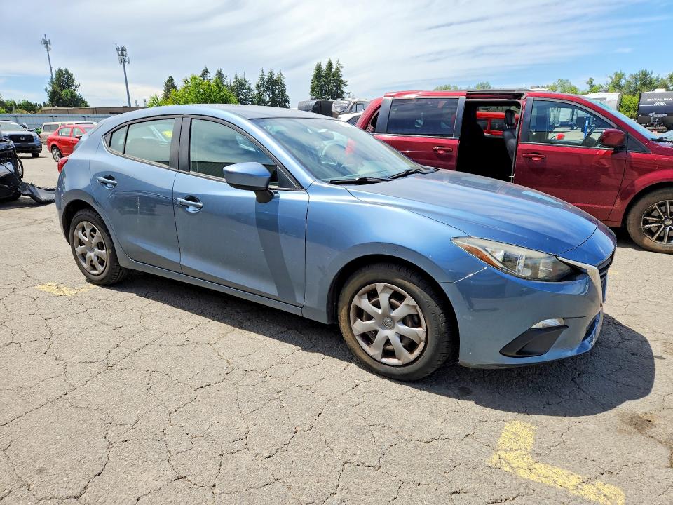 2015 Mazda 3 VIN JM1BM1K78F1241885 COPART salvage auction — MINOR DENT/SCRATCHES, Or - Salvage Title Certificate, sold $125 on 2026-07-20 (photo 4)