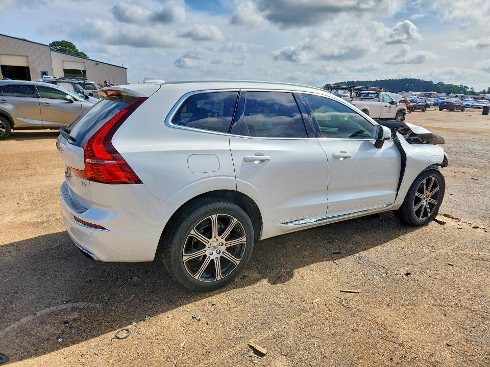2021 Volvo Xc60 VIN YV4102DL5M1886205 COPART salvage auction — FRONT END, TX - SALVAGE VEHICLE TITLE (P), sold $3,750 on 2026-07-20 (photo 3)