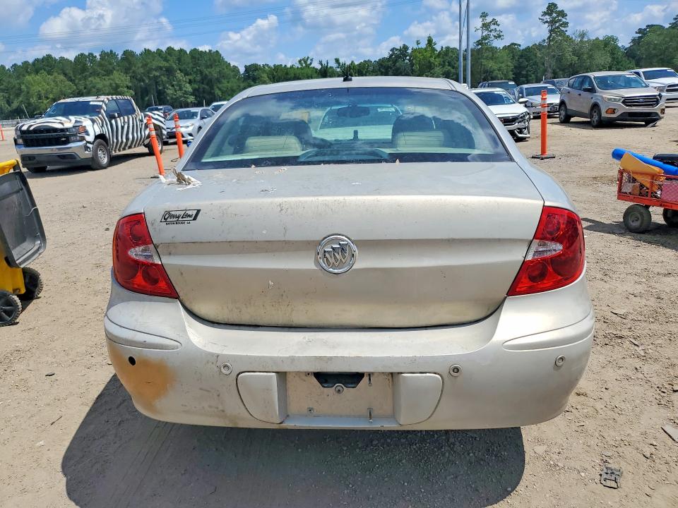 2008 Buick Lacrosse VIN 2G4WD582881274754 COPART salvage auction — MINOR DENT/SCRATCHES, La - Non Public Clean Title, sold $225 on 2026-07-10 (photo 6)