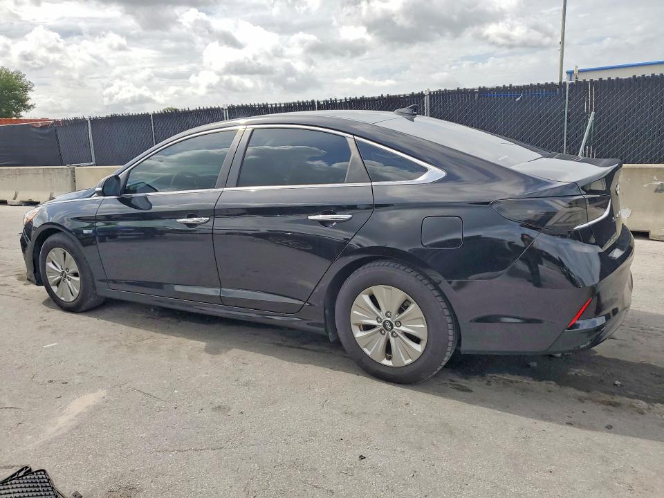 2019 Hyundai Sonata VIN KMHE24L37KA088339 COPART salvage auction — SIDE, FL - CERT OF TITLE SLVG REBUILDABLE, sold $2,600 on 2026-07-02 (photo 2)