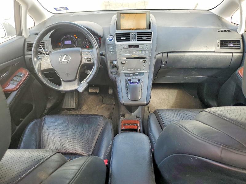 2010 Lexus Hs 250h VIN JTHBB1BA6A2034110 COPART salvage auction — WATER/FLOOD, TX - SALVAGE TITLE-FLOOD DAMAGE, sold $2,100 on 2026-07-15 (photo 8)