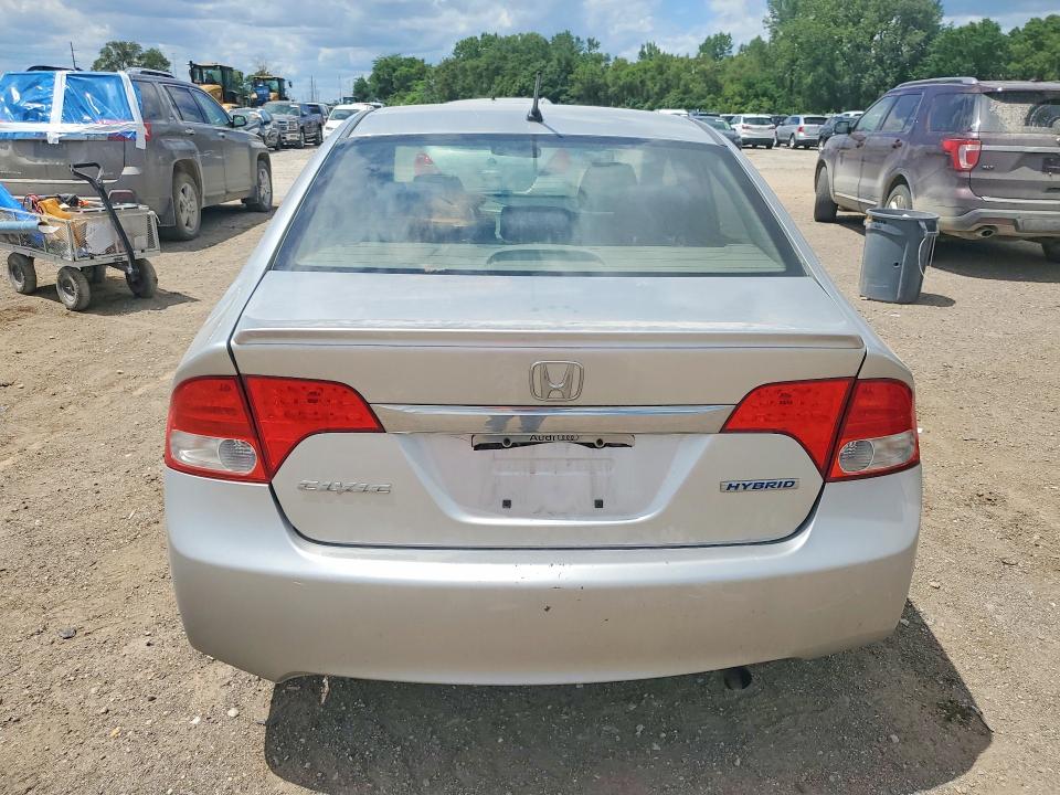 2009 Honda Civic hybrid VIN JHMFA36239S017439 COPART salvage auction — REAR END, IA - CERT OF TITLE-SALVAGE TITLE, sold $80 on 2026-07-17 (photo 6)