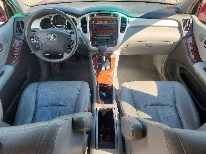 2005 Toyota Highlander VIN JTEEP21A050087308 COPART salvage auction — FRONT END, MA - CERT OF TITLE-RECONSTRCTD COLL, sold $1,850 on 2026-07-22 (photo 8)