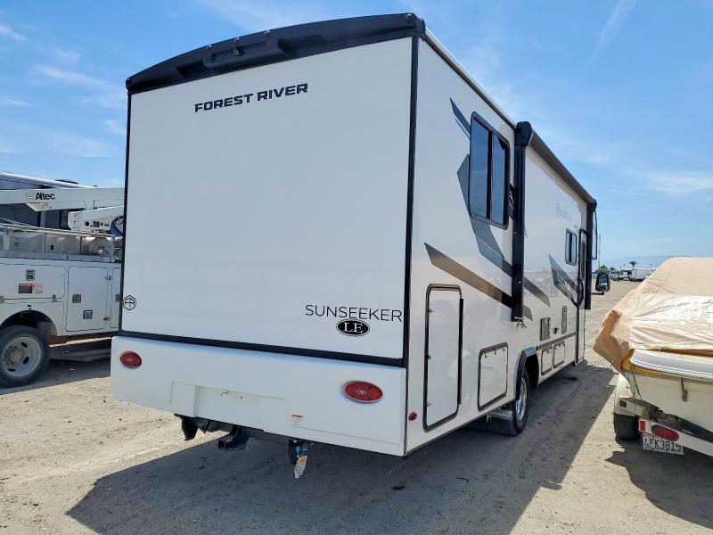 2026 Foresriver Econoline VIN 1FDXE4FN6TDD35041 COPART salvage auction — SIDE, CA - SALVAGE CERTIFICATE, sold $5,700 on 2026-07-09 (photo 4)