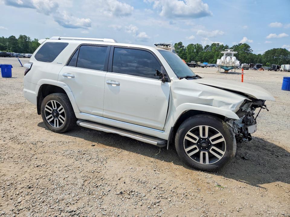 2021 Toyota 4runner VIN JTEKU5JR9M5893586 COPART salvage auction — FRONT END, Sc - Dealer Only Salvage Title (P), sold $16,800 on 2026-07-06 (photo 4)