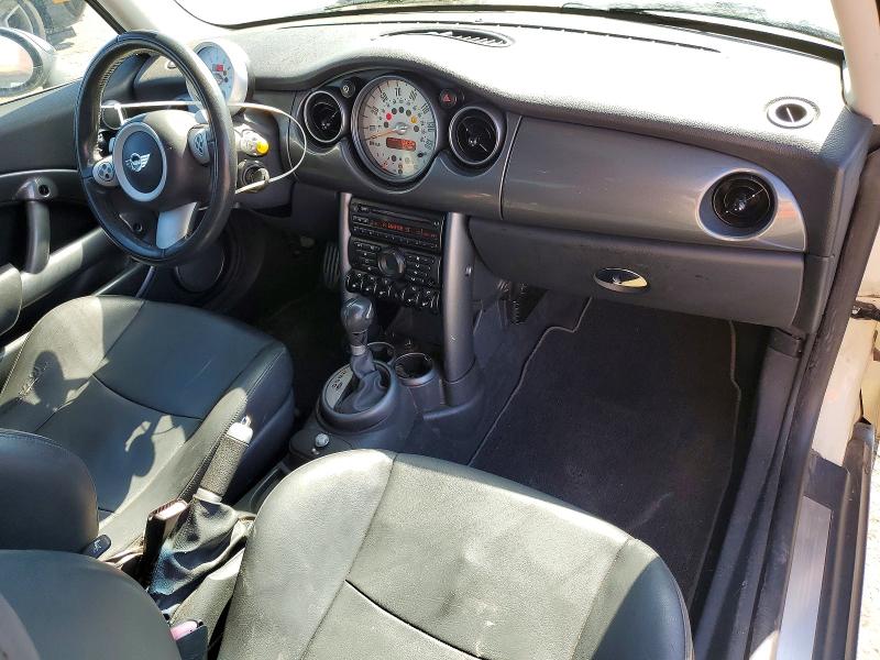 2005 Mini Cooper VIN WMWRE33505TG96981 COPART salvage auction — FRONT END, Ca - Dis/Dlr/Exp Only Clean Title, sold $250 on 2026-07-10 (photo 8)
