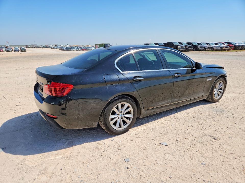 2015 BMW 5er VIN WBA5A5C59FD520610 COPART salvage auction — FRONT END, TX - SALVAGE VEHICLE TITLE, sold $20 on 2026-07-29 (photo 3)