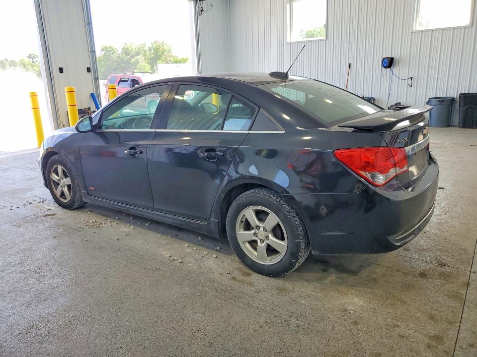 2015 Chevrolet Cruze VIN 1G1PC5SB4F7160697 COPART salvage auction — NORMAL WEAR, Mt - Certificate Of Title, sold $550 on 2026-07-02 (photo 2)