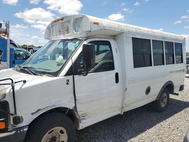 2008 Chevrolet Express VIN 1GBHG31C581182992 COPART salvage auction — FRONT END, Fl - Cert Of Title Slvg Rebuildable, sold $15 on 2026-07-09 (photo 2)