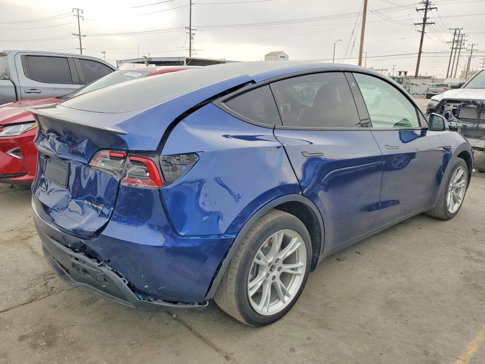 2022 Tesla Model y VIN 7SAYGDEEXNF429524 COPART salvage auction — REAR END, Ca - Salvage Certificate, sold $12,000 on 2026-07-27 (photo 3)