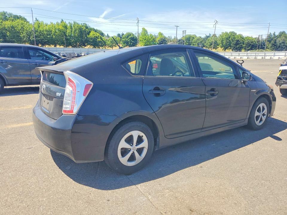 2013 Toyota VIN JTDKN3DU1D5554813 COPART salvage auction — MECHANICAL, Or - Certificate Of Title, sold $375 on 2026-07-02 (photo 3)