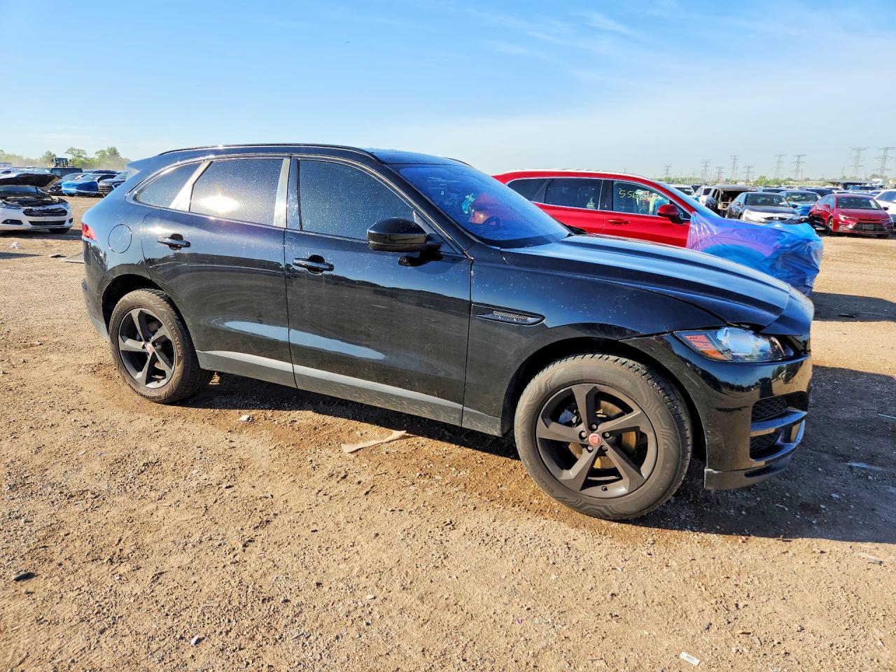 2019 Jaguar F-Pace VIN SADCJ2FX7KA609467 COPART salvage auction — Front End, IL - SALVAGE CERTIFICATE, sold $5,600 on 2026-06-30 (photo 4)