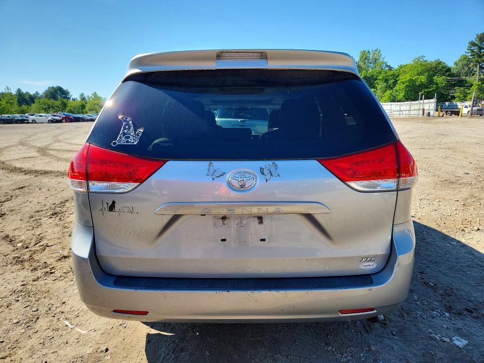 2014 Toyota Sienna VIN 5TDYK3DC1ES504516 COPART salvage auction — FRONT END, MA - CERT OF TITLE-RECONSTRCTD COLL, sold $2,750 on 2026-07-02 (photo 6)