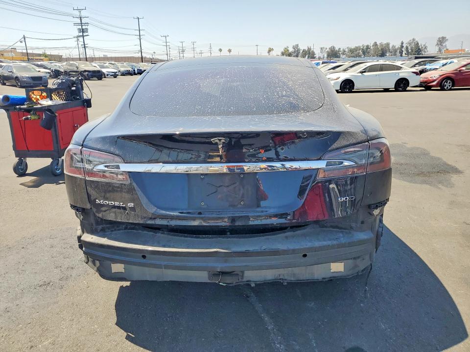 2016 Tesla Model s VIN 5YJSA1E2XGF144804 COPART salvage auction — REAR END, CA - SALVAGE CERTIFICATE, sold $5,300 on 2026-07-20 (photo 6)