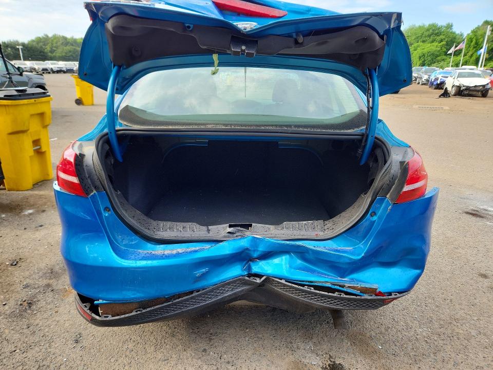 2015 Ford VIN 1FADP3F20FL380946 COPART salvage auction — REAR END, CT - CERT OF TITLE-PARTS ONLY SALVA, sold $450 on 2026-07-02 (photo 6)