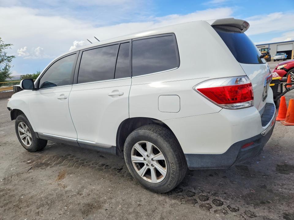 2013 Toyota Highlander VIN 5TDZA3EH8DS036347 COPART salvage auction — FRONT END, Nm - Cert Of Title-Salvage, sold $2,800 on 2026-07-13 (photo 2)