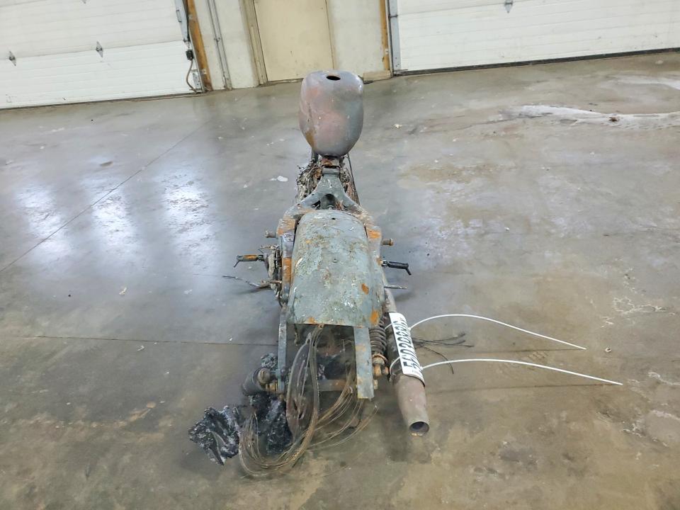 2019 Harley-davidson Sportster VIN 1HD4LE218KC423422 COPART salvage auction — BURN, Mn - Cert Of Title-Prior Salvage, sold $100 on 2026-07-21 (photo 4)