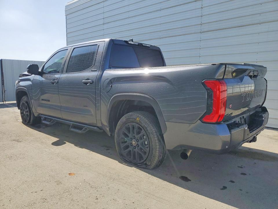 2026 Toyota Tundra VIN 5TFWA5DB1TX370675 COPART salvage auction — FRONT END, Ca - Dis/Dlr/Exp Only Clean Title, sold $30,250 on 2026-07-07 (photo 2)