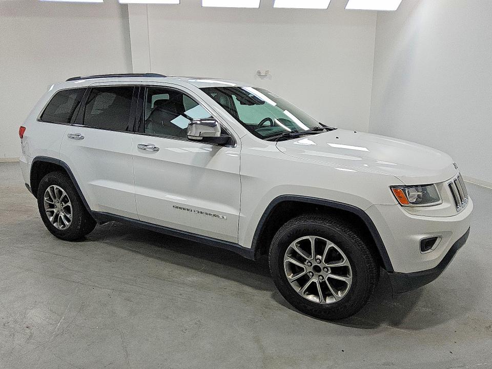 2014 Jeep Grand cherokee VIN 1C4RJFBG9EC275079 COPART salvage auction — NORMAL WEAR, Wv - Certificate Of Title, sold $3,350 on 2026-07-09 (photo 4)