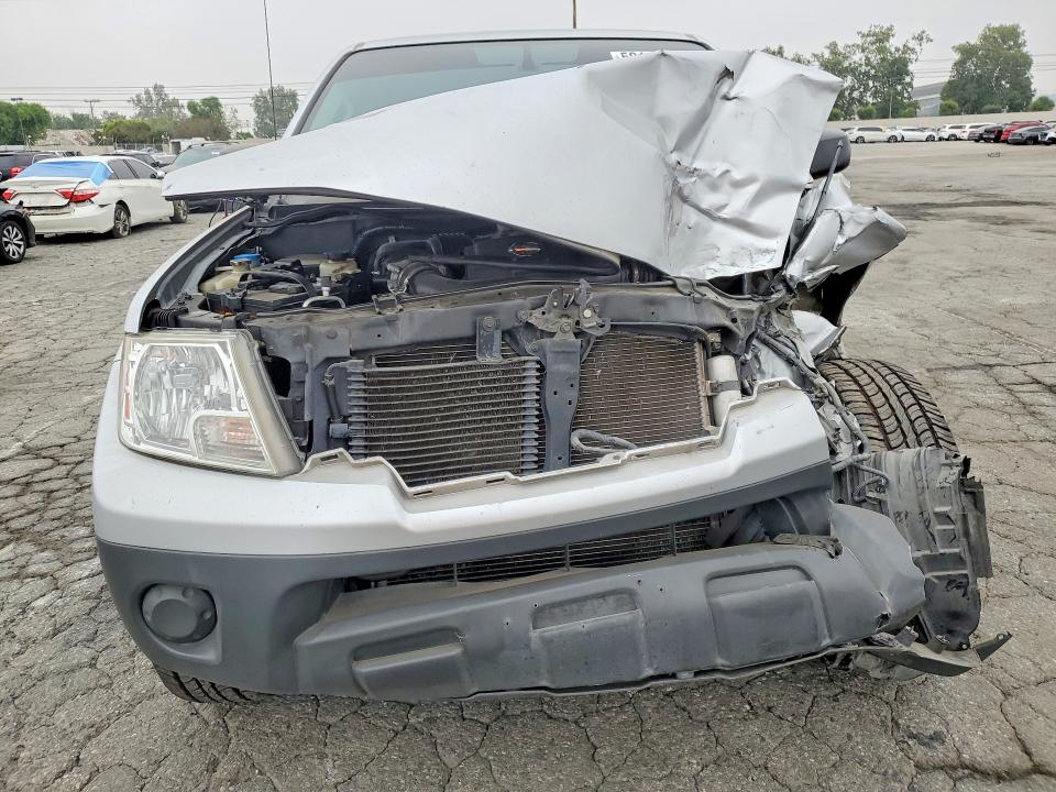 2016 Nissan Navara (frontier) VIN 1N6AD0ER4GN796987 COPART salvage auction — FRONT END, Ca - Salvage Certificate, sold $2,200 on 2026-07-23 (photo 5)