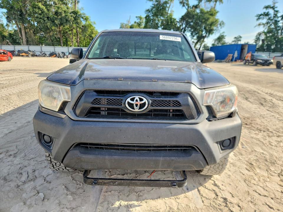 2013 Toyota Tacoma VIN 5TFUX4ENXDX018723 COPART salvage auction — MINOR DENT/SCRATCHES, Fl - Certificate Of Title, sold $6,500 on 2026-07-21 (photo 5)