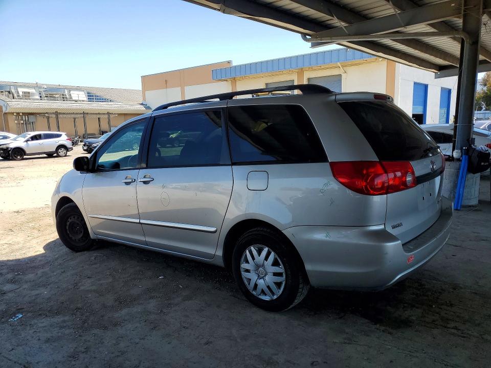 2008 Toyota Sienna VIN 5TDZK23C68S182248 COPART salvage auction — VANDALISM, Ca - Salvage Certificate, sold $550 on 2026-07-07 (photo 2)