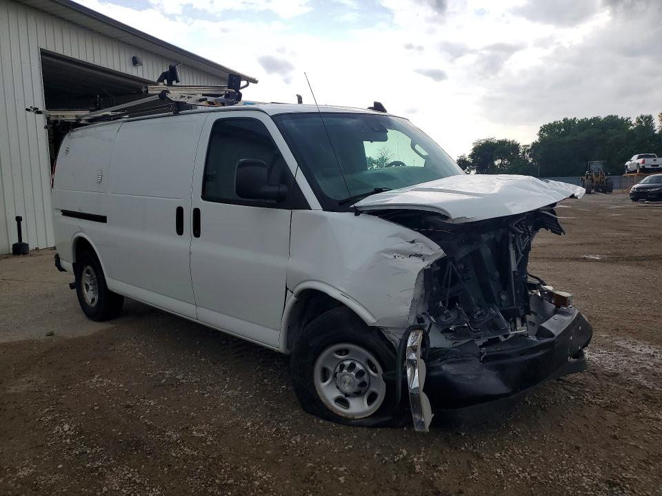 2020 Chevrolet Express 2500 VIN 1GCWGAFG7L1255016 COPART salvage auction — FRONT END, Va - Cert Of Title - Salvage, sold $900 on 2026-07-08 (photo 4)