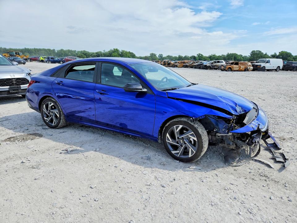 2025 Hyundai Elantra VIN KMHLM4DG3SU056067 COPART salvage auction — FRONT END, Il - Salvage Certificate, sold $4,400 on 2026-07-27 (photo 4)