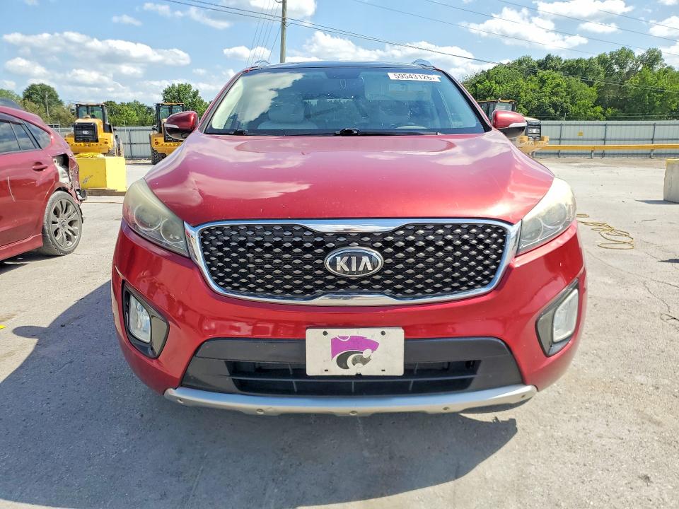 2016 Kia Sorento VIN 5XYPKDA59GG088285 COPART salvage auction — MINOR DENT/SCRATCHES, Ar - Certificate Of Title, sold $1,550 on 2026-07-27 (photo 5)