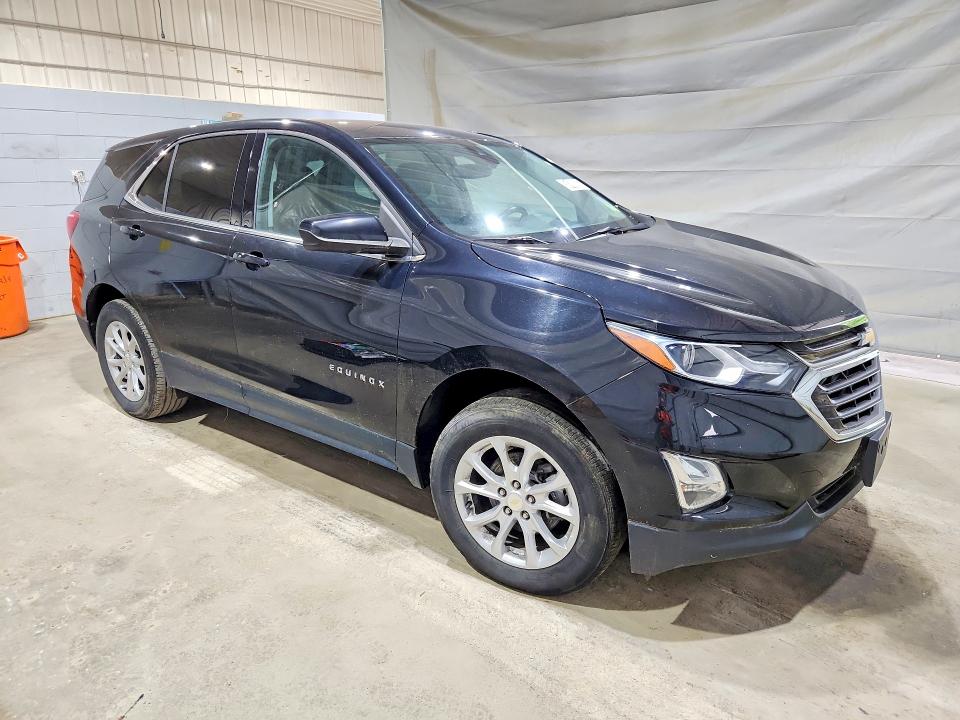 2020 Chevrolet Equinox VIN 3GNAXUEV3LL274092 COPART salvage auction — MINOR DENT/SCRATCHES, Nh - Certificate Of Title, sold $11,600 on 2026-07-30 (photo 4)