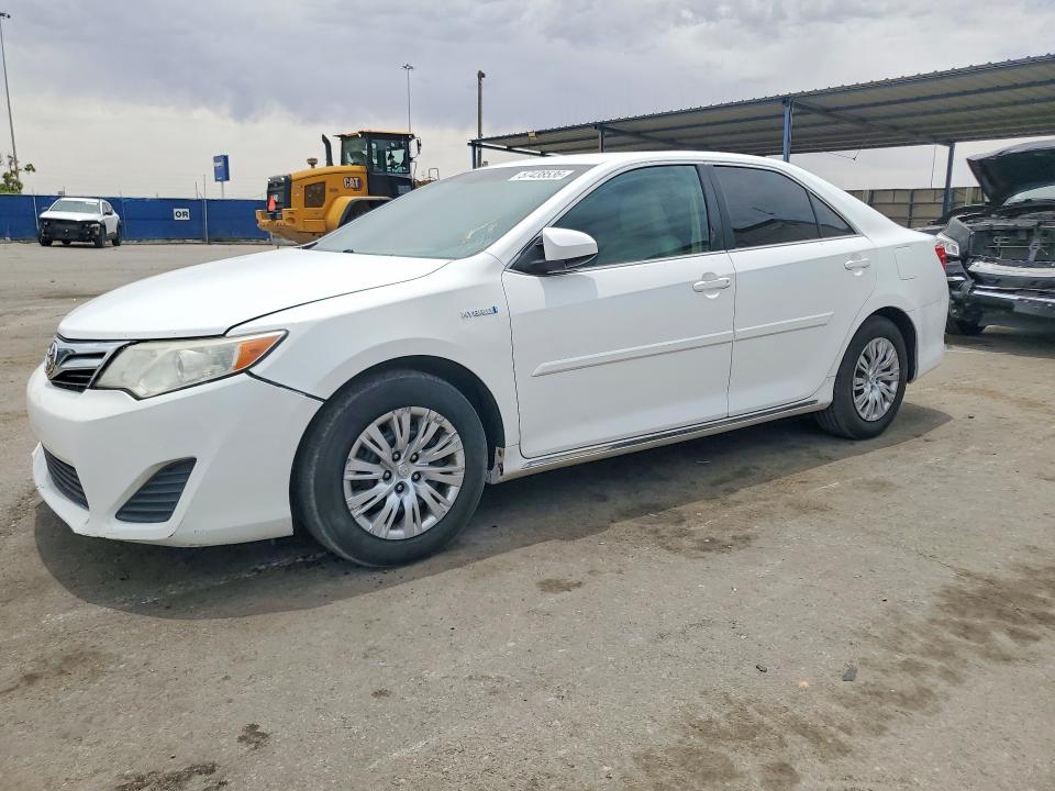 2014 Toyota Camry solara VIN 4T1BD1FK4EU108483 COPART salvage auction — MINOR DENT/SCRATCHES, Nm - Certificate Of Title (P), sold $3,450 on 2026-07-08 (photo 1)