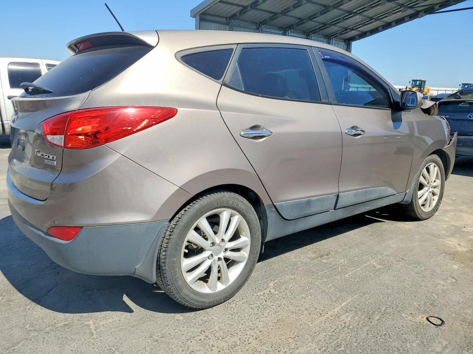 2013 Hyundai VIN KM8JU3AC7DU695705 COPART salvage auction — FRONT END, Ca - Salvage Certificate, sold $1,800 on 2026-07-16 (photo 3)
