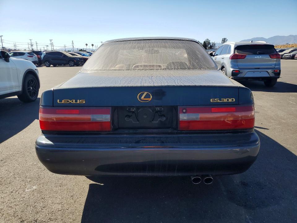 1995 Lexus Es 300 VIN JT8GK13TXS0127280 COPART salvage auction — FRONT END, Ca - Dis/Dlr/Exp Only Clean Title, sold $1,200 on 2026-07-08 (photo 6)