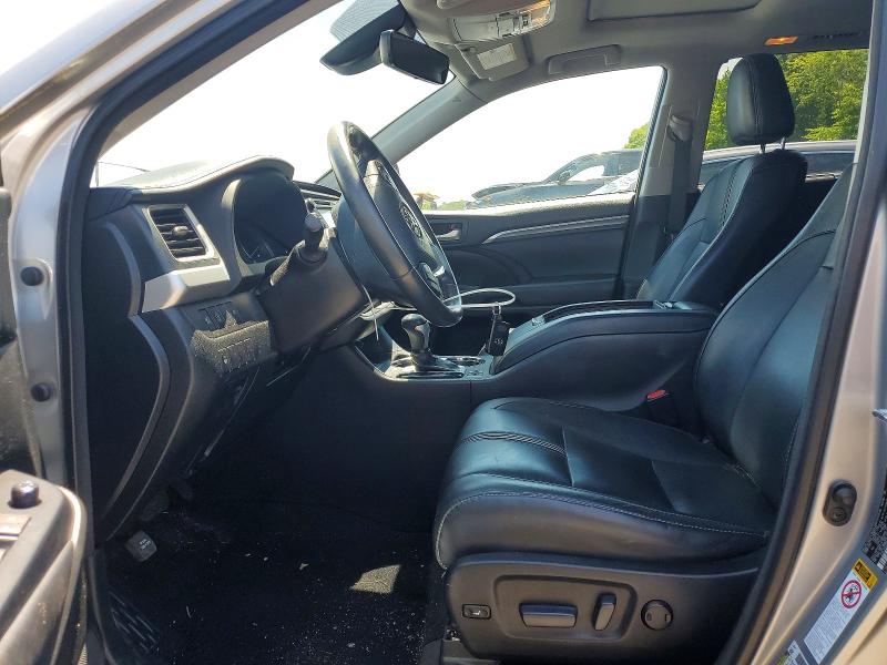 2017 Toyota VIN 5TDJZRFH9HS461038 COPART salvage auction — FRONT END, Nj - Cert Of Title-Salvage, sold $225 on 2026-07-30 (photo 7)