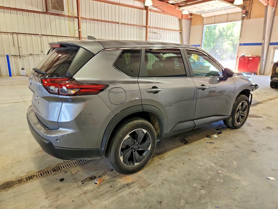 2025 Nissan Rogue VIN JN8BT3BA1SW004537 COPART salvage auction — FRONT END, Va - Cert Of Title - Salvage, sold $6,400 on 2026-07-02 (photo 3)